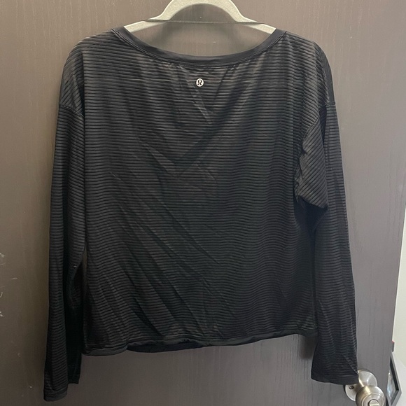 Lululemon Long Sleeve - Picture 2 of 2